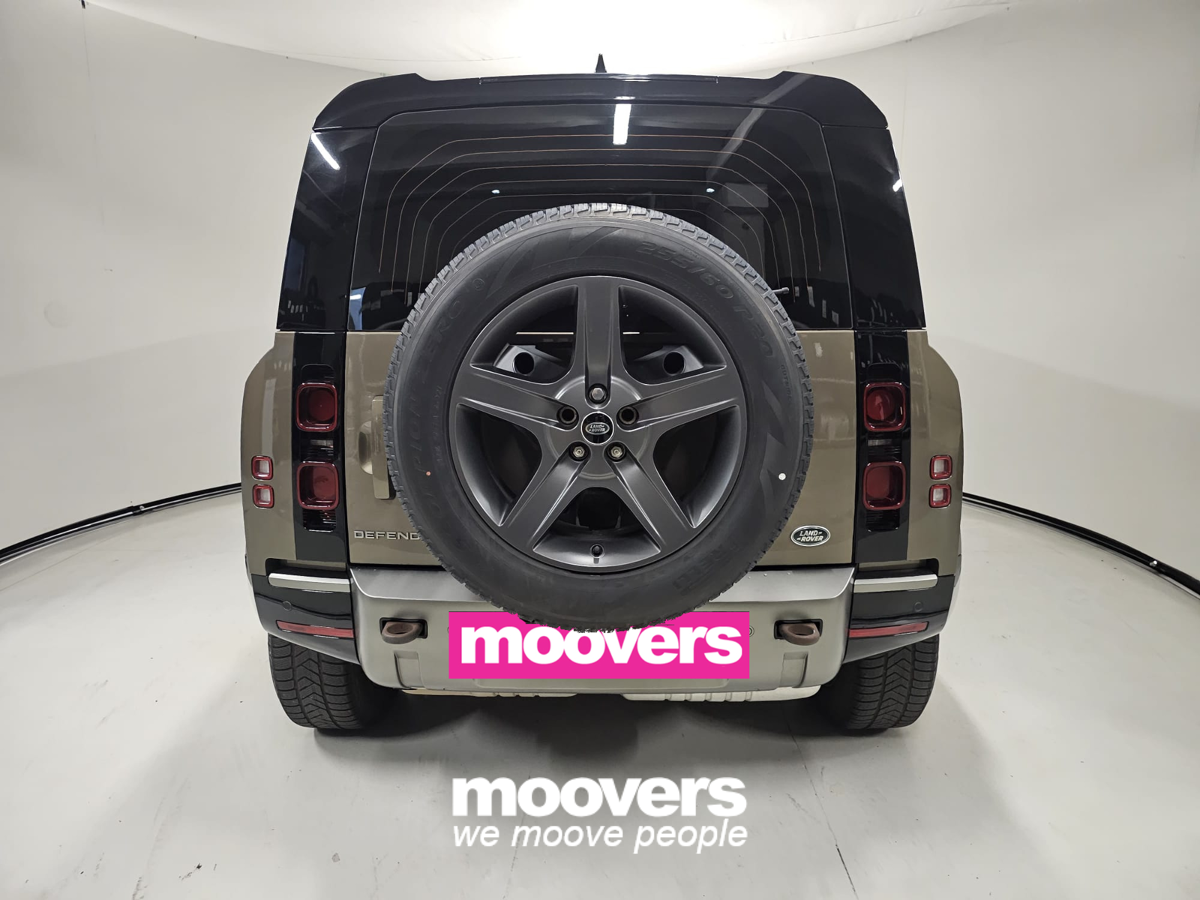 LAND ROVER Defender 110 3.0D I6 250 CV AWD Auto X-Dynamic HSE